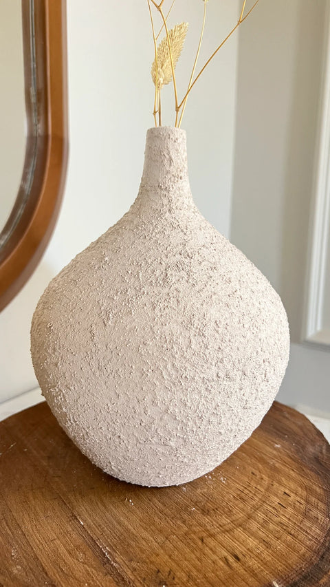 Faya vase C-42